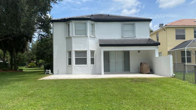 7650 OAK GROVE Circle, Lake Worth, FL 33467