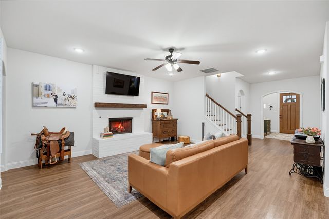 5216 Sonata Trail, Fort Worth, TX 76126