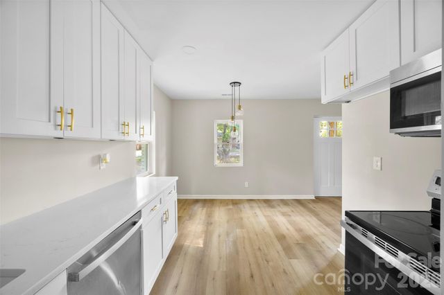 2237-2239 Catawba Heights Road, Lincolnton, NC 28092