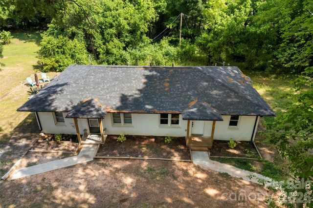 2237-2239 Catawba Heights Road, Lincolnton, NC 28092