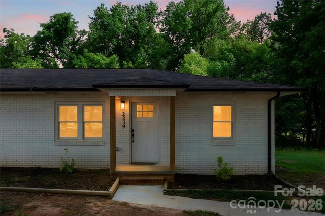 2237-2239 Catawba Heights Road, Lincolnton, NC 28092
