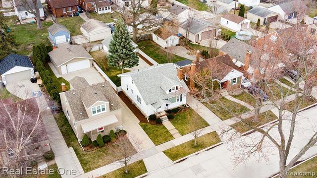 23128 Olmstead Street, Dearborn, MI 48124