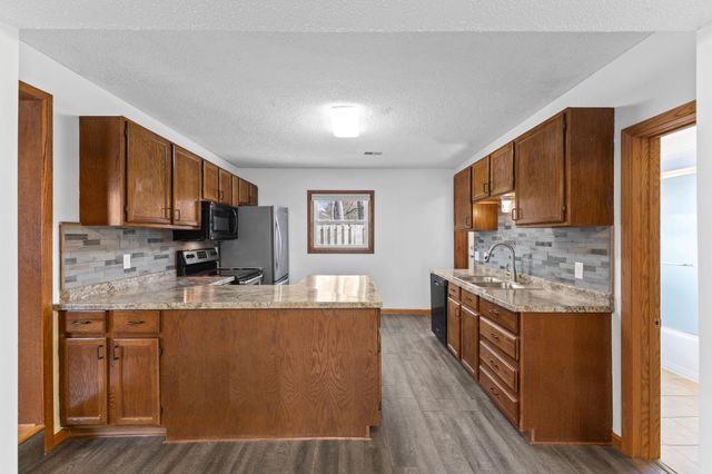 312 2nd Street N, Delano, MN 55328