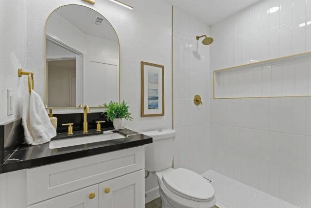 4615 Da Vinci Street, Carmel Valley, CA 92130