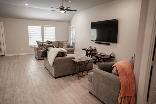 22126 Oakland Meadows Lane, New Caney, TX 77357