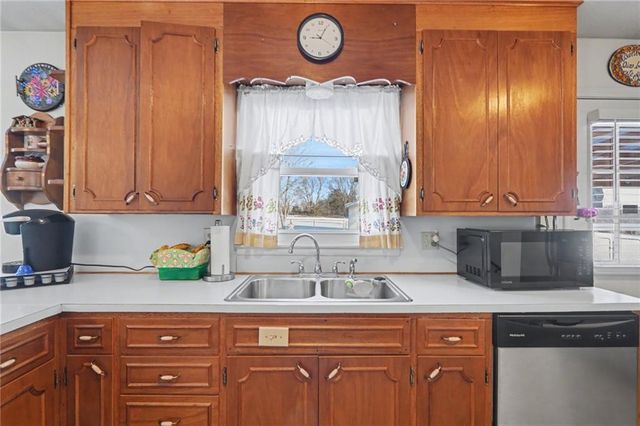 1310 N 968 Road, Lawrence, KS 66046