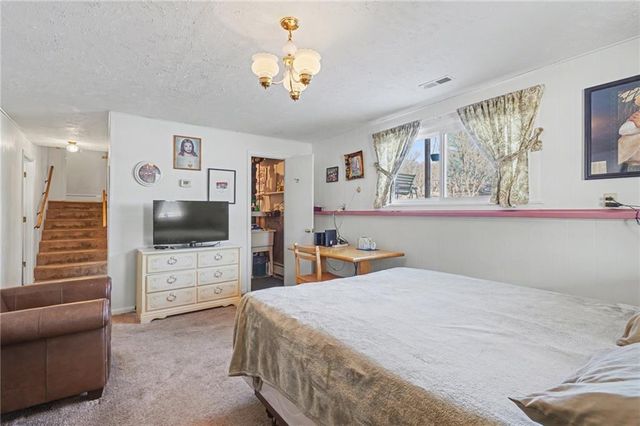 1310 N 968 Road, Lawrence, KS 66046