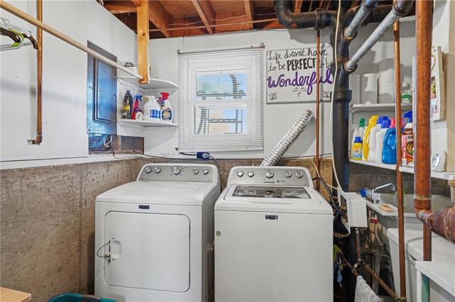 1310 N 968 Road, Lawrence, KS 66046