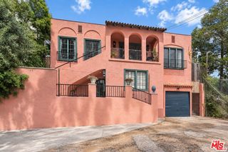 2118 Woodland Way, Los Angeles, CA 90068