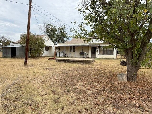 109 Miami Street, Coleman, TX 76834