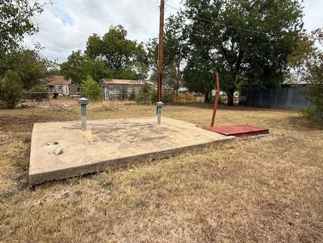 109 Miami Street, Coleman, TX 76834