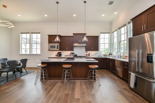 703 Bringhurst Street, Houston, TX 77020