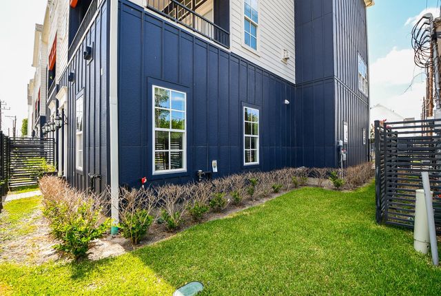 703 Bringhurst Street, Houston, TX 77020