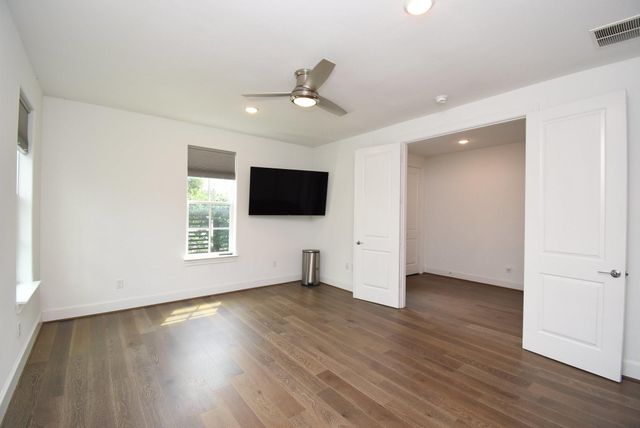 703 Bringhurst Street, Houston, TX 77020