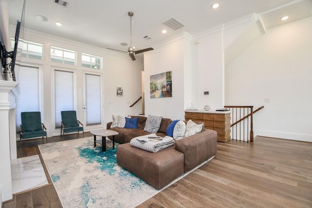 703 Bringhurst Street, Houston, TX 77020