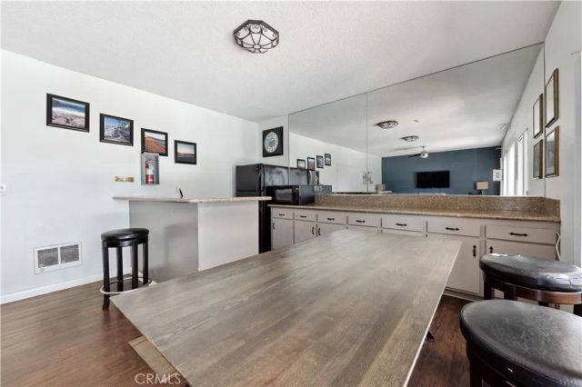 415 S Prospect 114, Redondo Beach, CA 90277