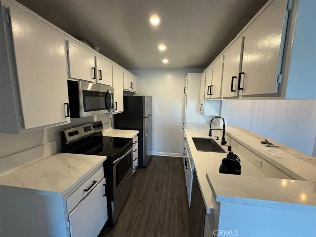 415 S Prospect 114, Redondo Beach, CA 90277