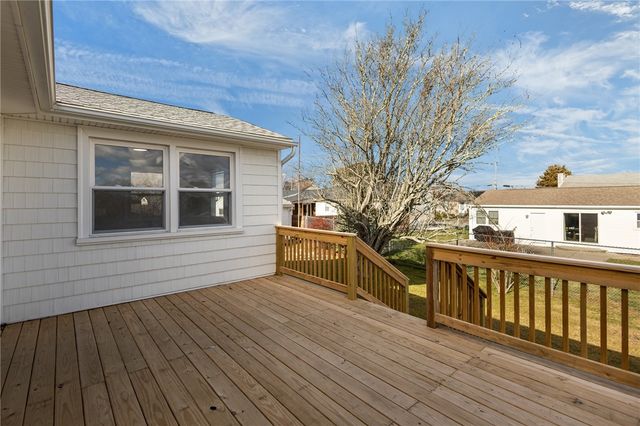 99 Salem Avenue, Cranston, RI 02920