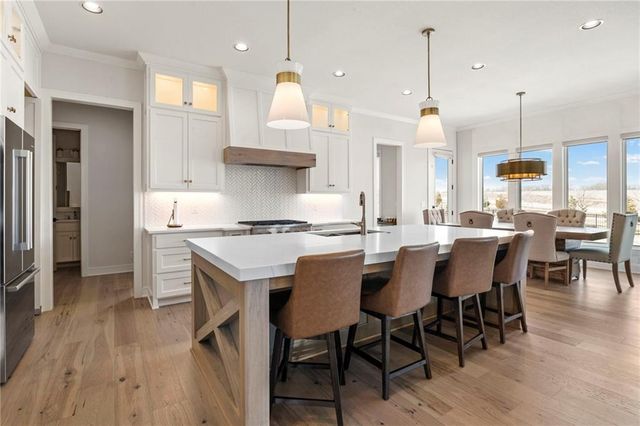 16704 Earnshaw Street, Overland Park, KS 66221