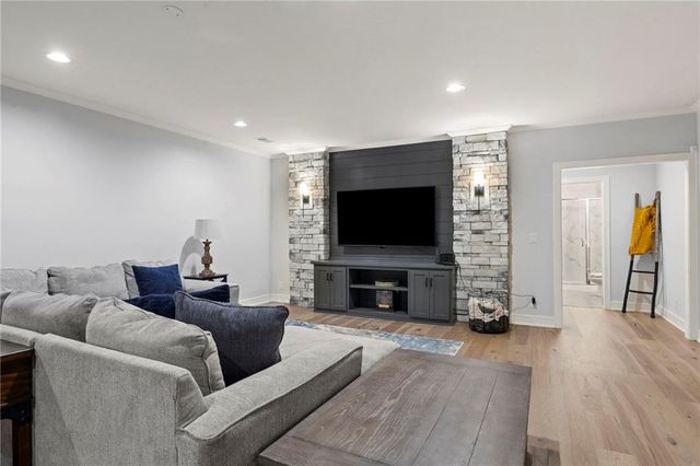 16704 Earnshaw Street, Overland Park, KS 66221