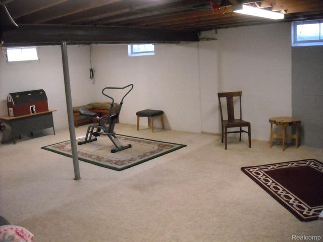 1216 PLEASANTVIEW Drive, Flushing, MI 48433