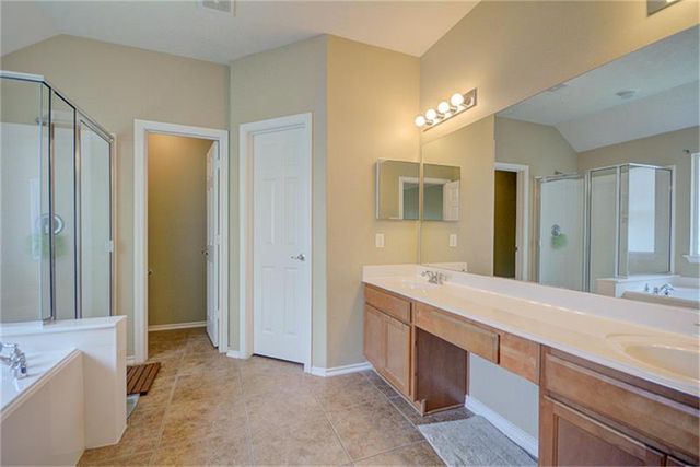 174 Spindle Tree Circle, The Woodlands, TX 77382