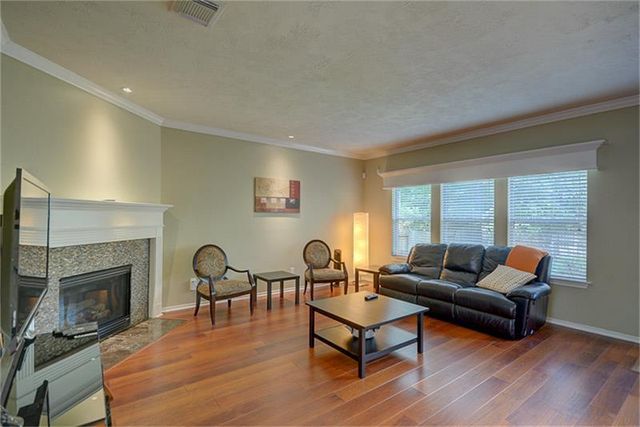 174 Spindle Tree Circle, The Woodlands, TX 77382