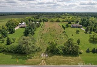 7817 S State Route 201, Bethel Twp, OH 45371
