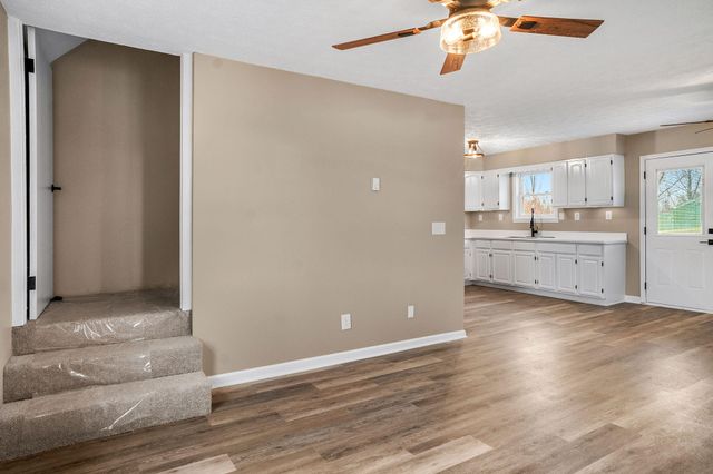 800 Pine Hill Road, Jeffersonville, KY 40337