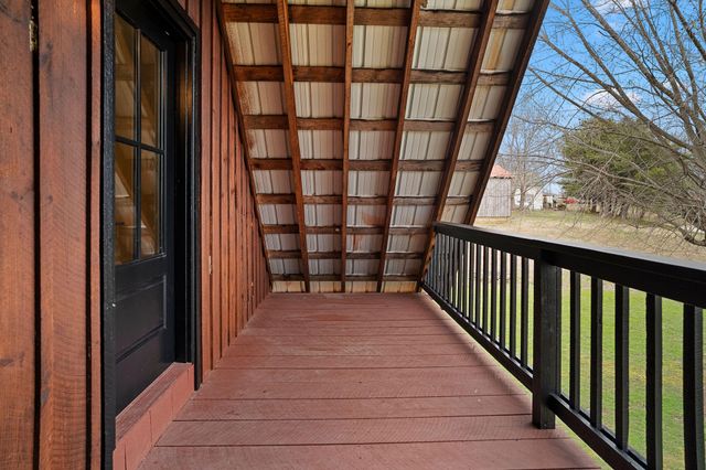 800 Pine Hill Road, Jeffersonville, KY 40337