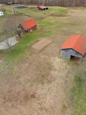 800 Pine Hill Road, Jeffersonville, KY 40337