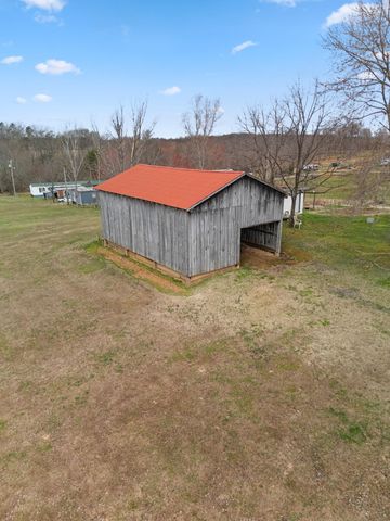 800 Pine Hill Road, Jeffersonville, KY 40337