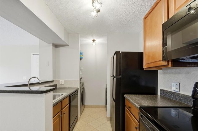 485 FORESTWAY CIRCLE 303, Altamonte Springs, FL 32701