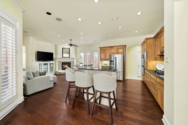 218 Versailles Lane, Keller, TX 76248