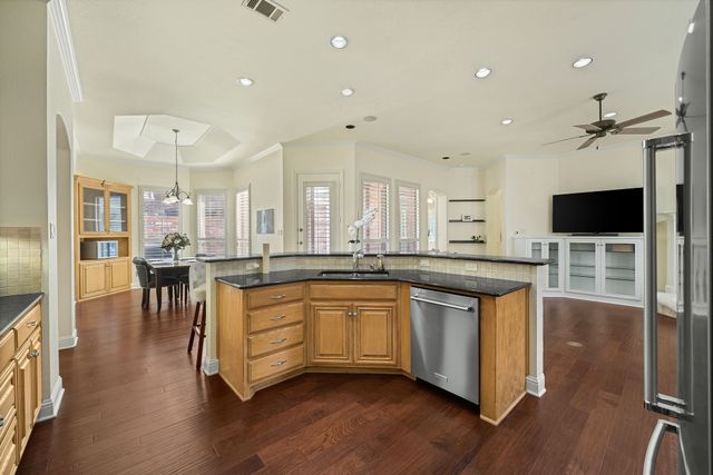 218 Versailles Lane, Keller, TX 76248
