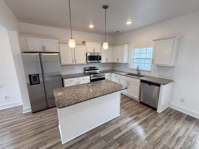 131 Dry Creek Commons Dr, Goodlettsville, TN 37072