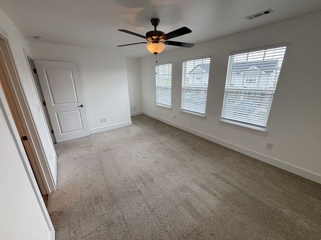 131 Dry Creek Commons Dr, Goodlettsville, TN 37072