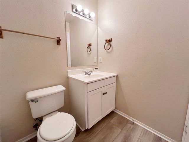 1311 Nolte Drive, Dallas, TX 75208