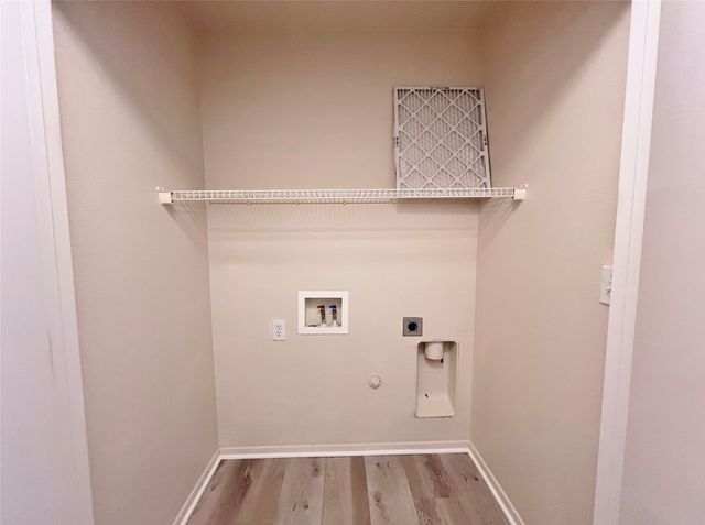 1311 Nolte Drive, Dallas, TX 75208