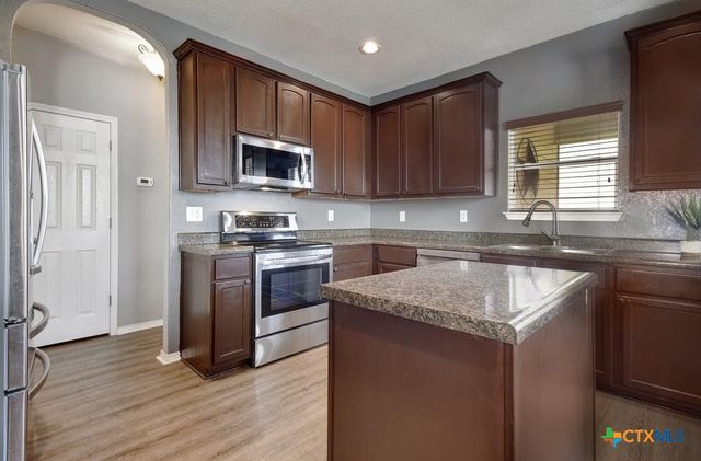 2234 Lakeline Drive, New Braunfels, TX 78130