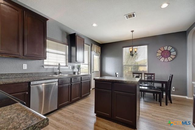 2234 Lakeline Drive, New Braunfels, TX 78130