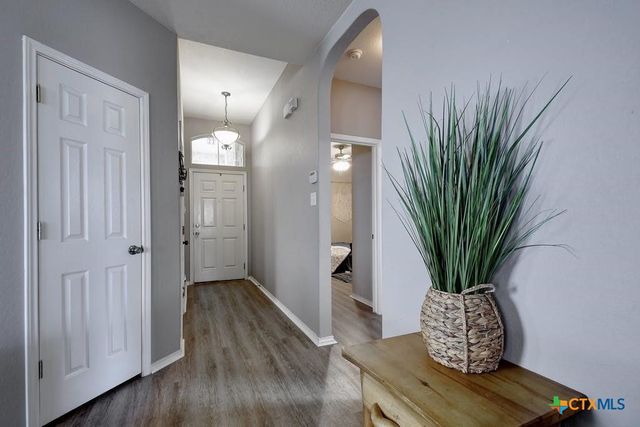 2234 Lakeline Drive, New Braunfels, TX 78130