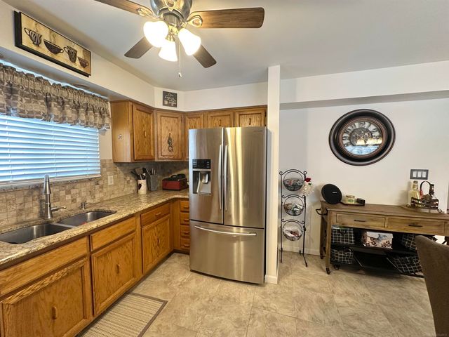 19559 Lloyd St Street, Clinton Township, MI 48038