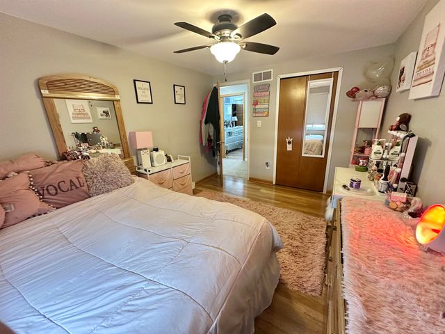 19559 Lloyd St Street, Clinton Township, MI 48038