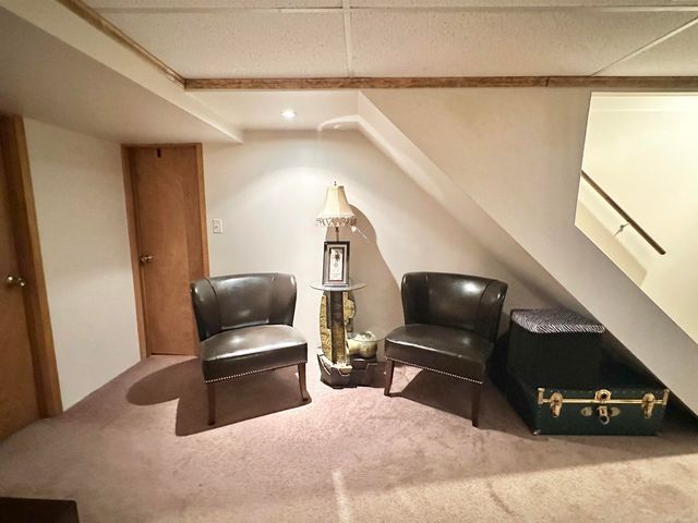 19559 Lloyd St Street, Clinton Township, MI 48038