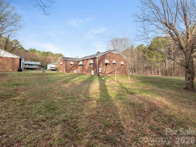 5851 Tuckaseegee Road, Kannapolis, NC 28081