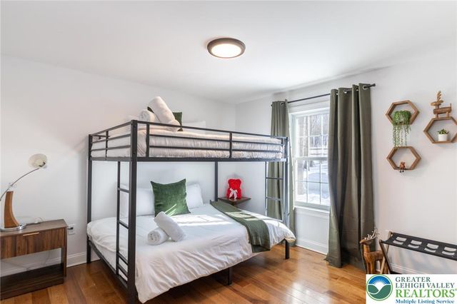 Sun Valley Drive, Tunkhannock Twp, PA 18610