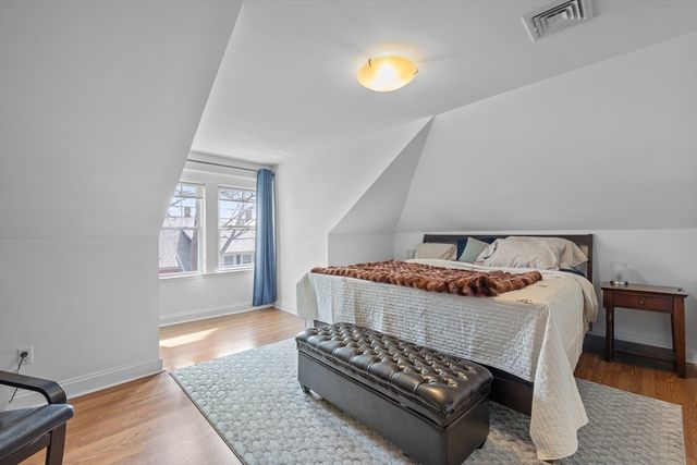 16.5 Holly St 2L, Salem, MA 01970