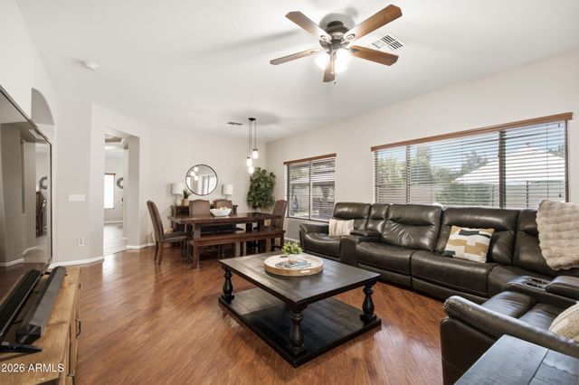 4562 S STAR CANYON Drive, Gilbert, AZ 85297
