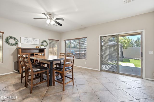 4562 S STAR CANYON Drive, Gilbert, AZ 85297